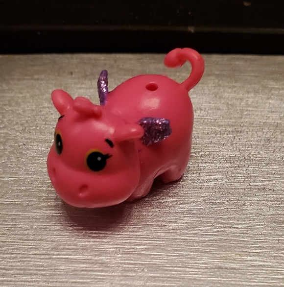 Ultra Rare Season 1 of Hatchimals CollEGGtibles River Pink Hiphatch Purple  Wing - Picture 4 of 4